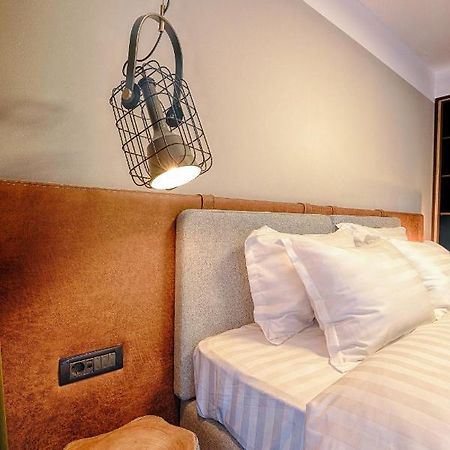 Nani Nani Boutique Hotel Brasov Bagian luar foto