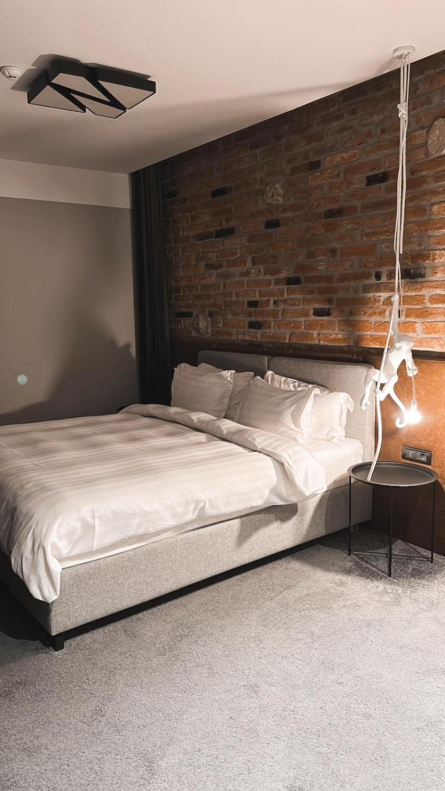Nani Nani Boutique Hotel Brasov Bagian luar foto