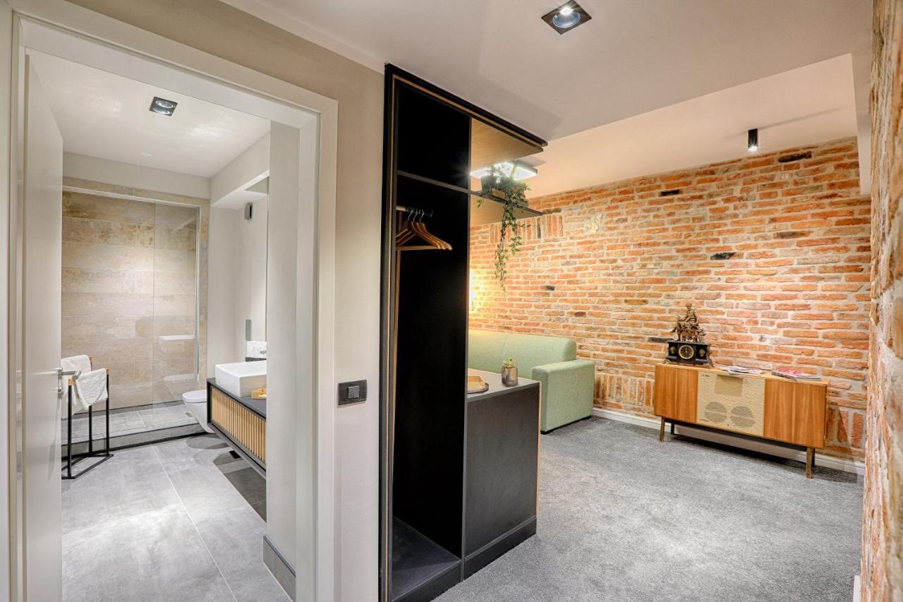 Nani Nani Boutique Hotel Brasov Bagian luar foto