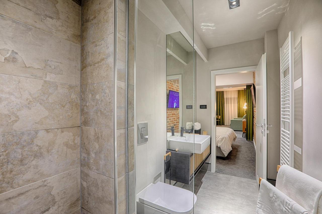 Nani Nani Boutique Hotel Brasov Bagian luar foto